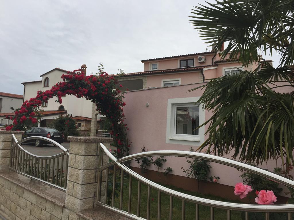 Villa Baldi Tar-Vabriga Eksteriør bilde